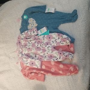 Carter's Baby Girl 0-3 months onesies